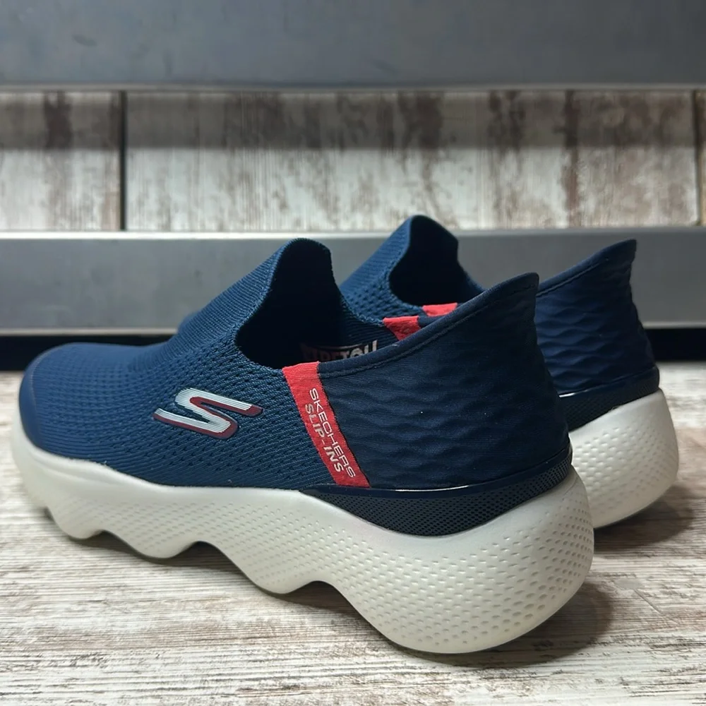 Skechers Slip-ins: GO WALK Massage Fit Men’s Size 8 SN216411